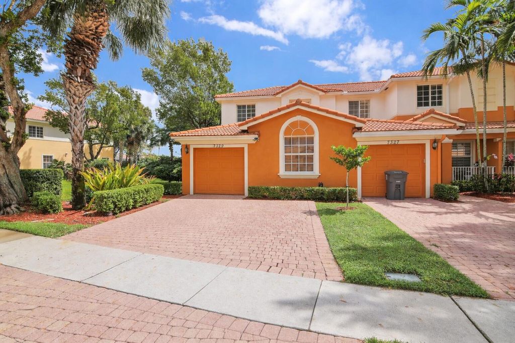 Photo of 7329 Briella Drive, Boynton Beach, FL 33437 (MLS # B26006406)