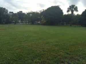 SNUG HARBOR - Residential