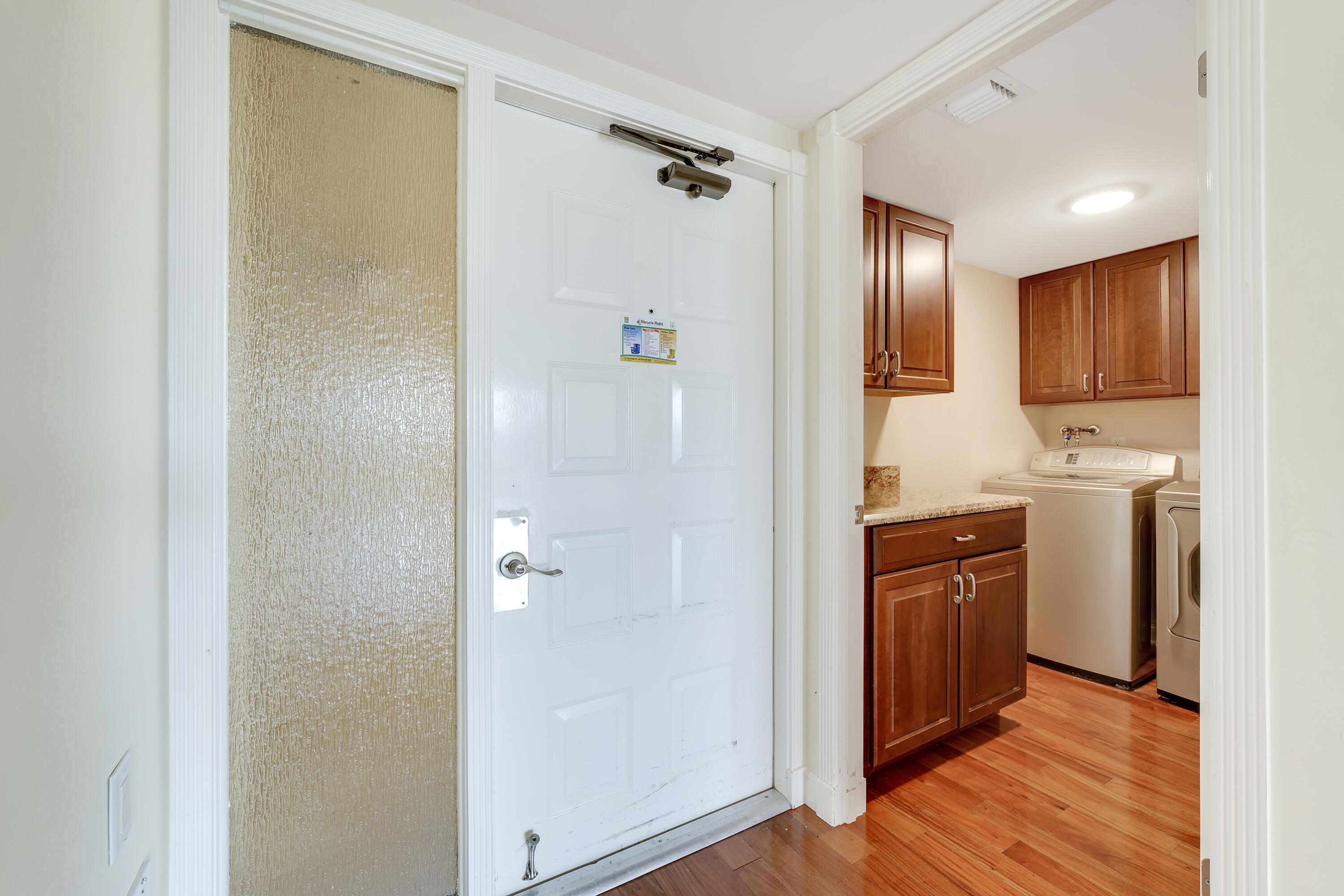 WOODLAND LAKES - Residential