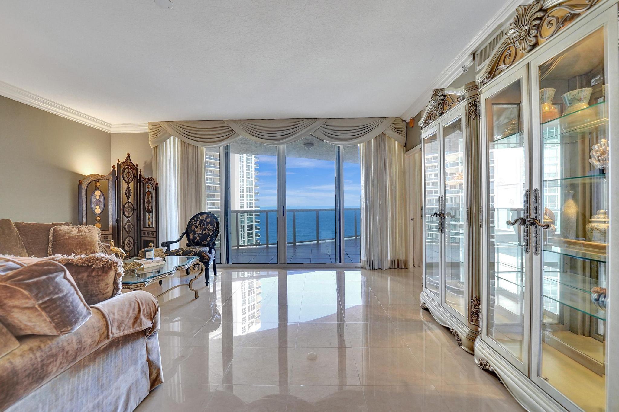 3100 N Ocean Blvd 1403