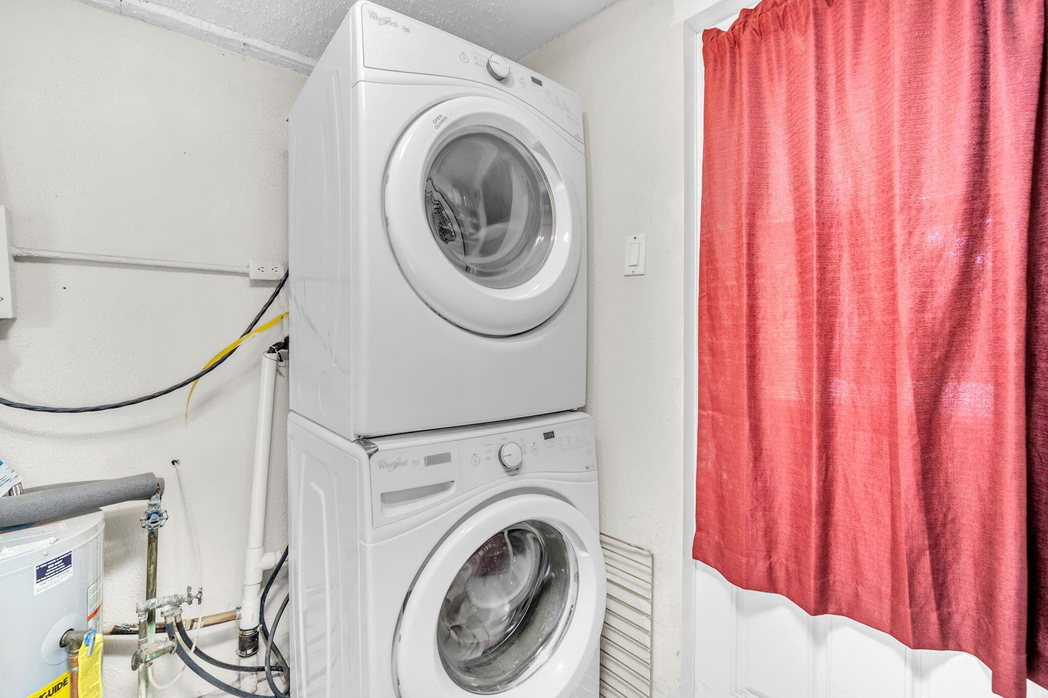 COLLIER MANOR - Residential