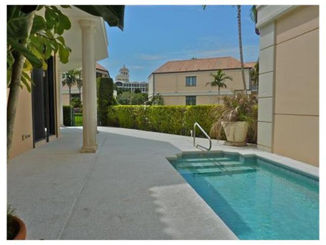 VILLA PLATI TOWNHOMES - Residential