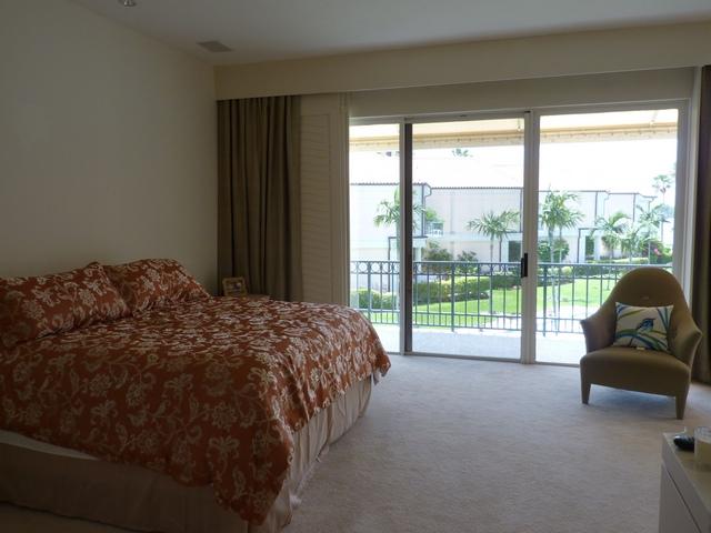 VILLA PLATI TOWNHOMES - Residential