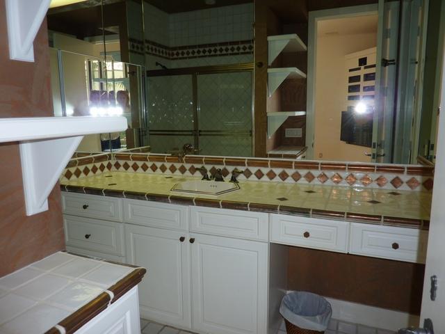 VILLA PLATI TOWNHOMES - Residential