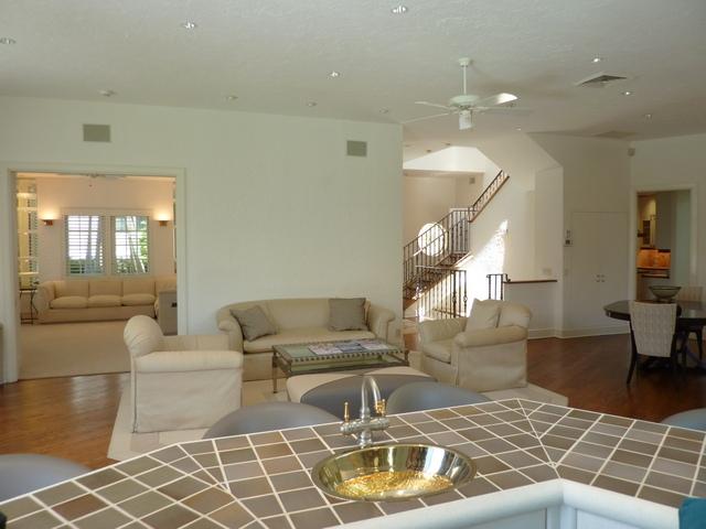 VILLA PLATI TOWNHOMES - Residential