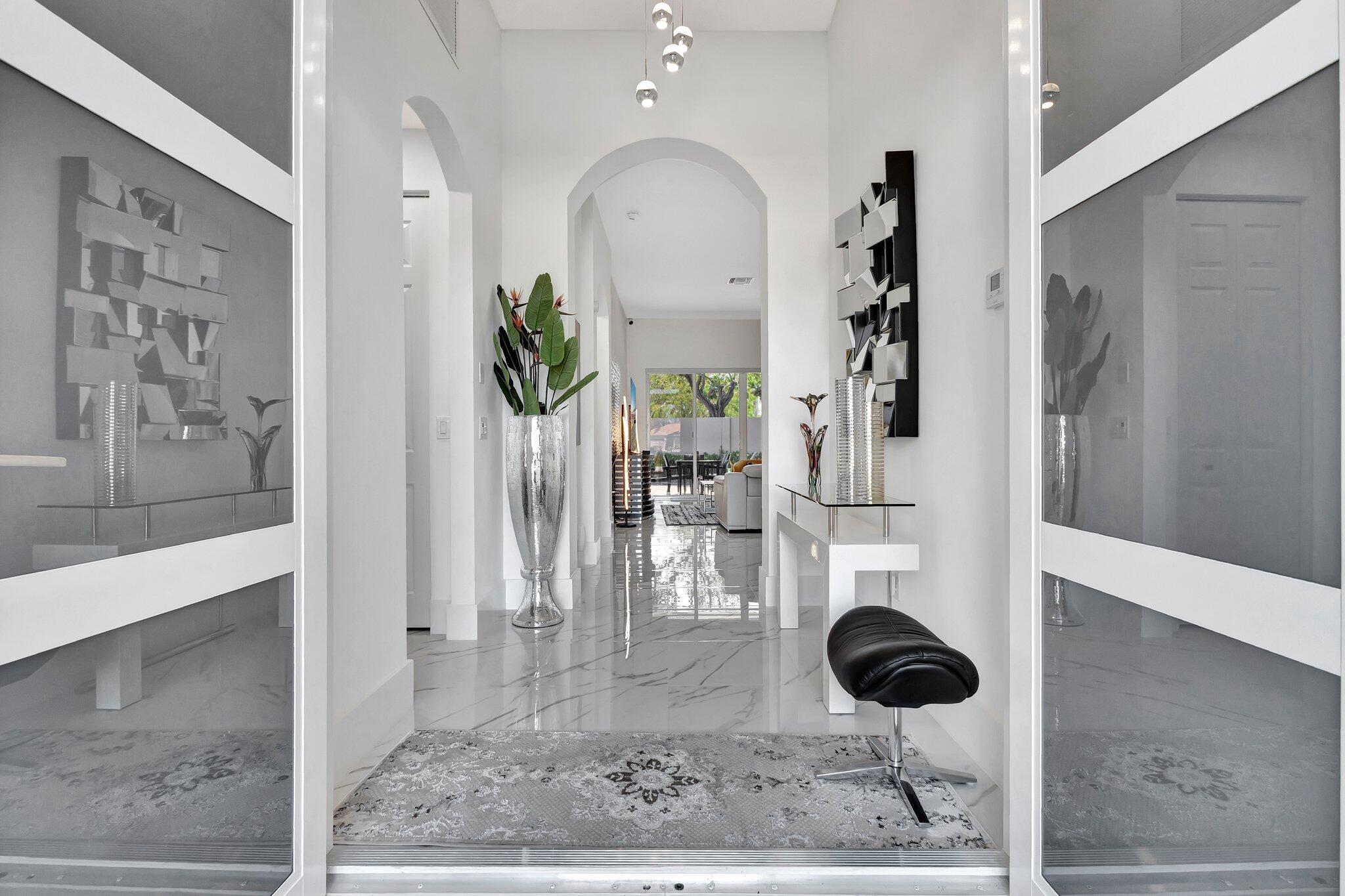 6623 Southport Drive