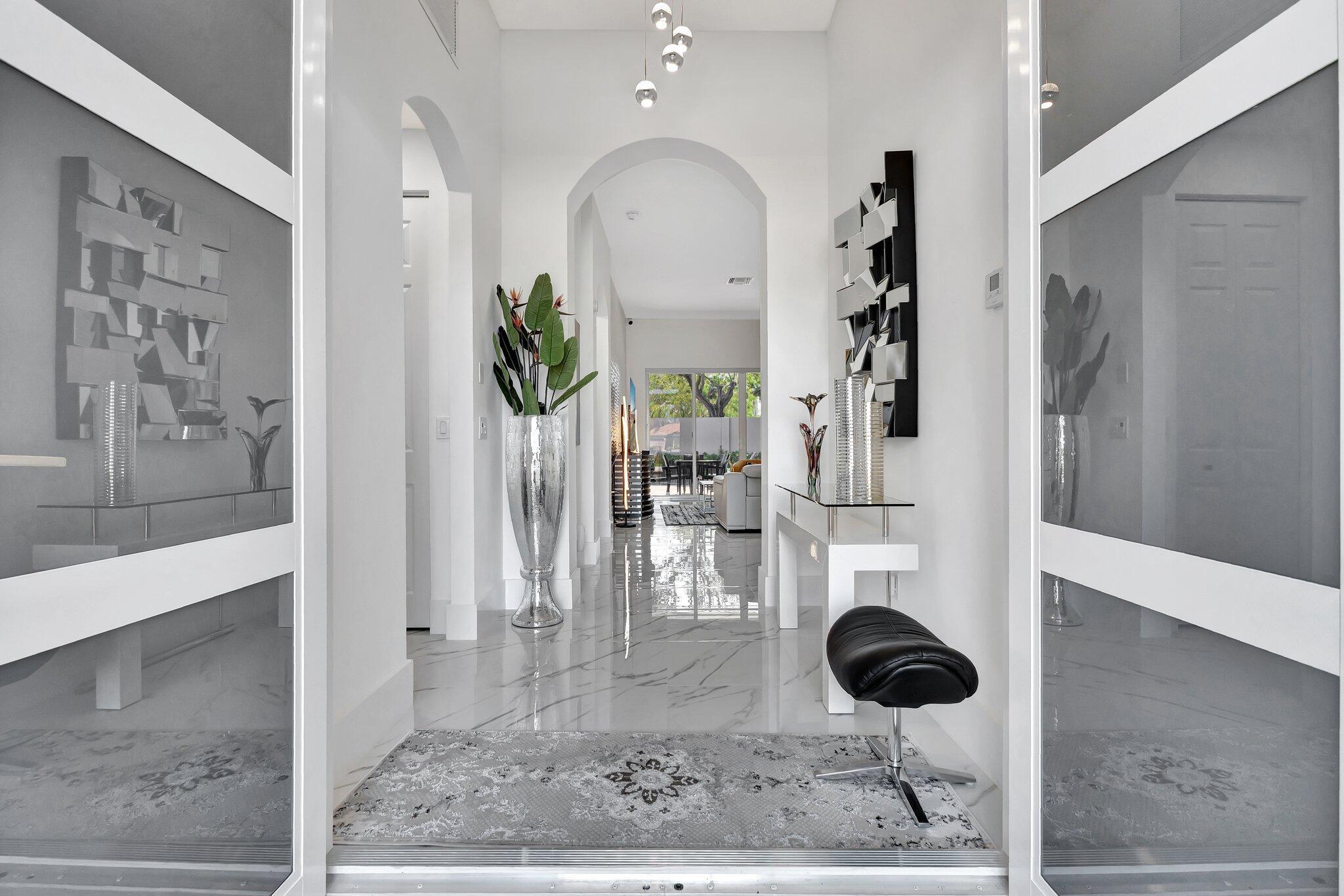 6623 Southport Drive