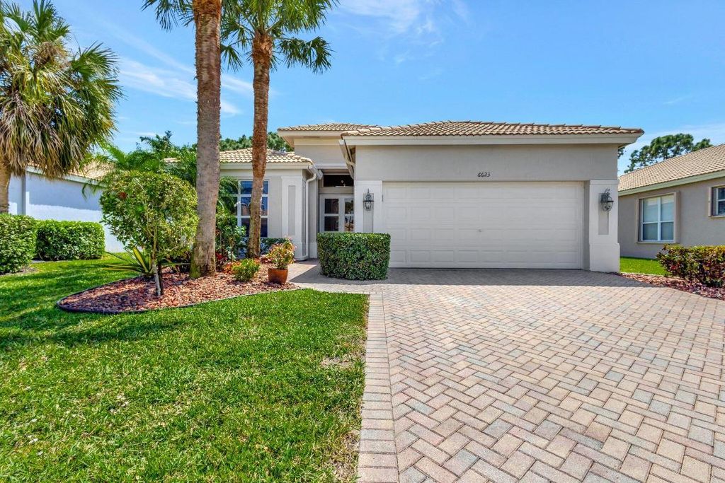 Photo of 6623 Southport Drive, Boynton Beach, FL 33472 (MLS # R11149882)