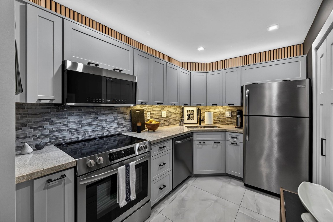 Manor Grove Village IV - Residential