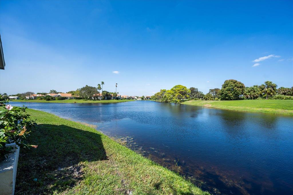 SHEARWATER AT JONATHANS LANDING - Residential