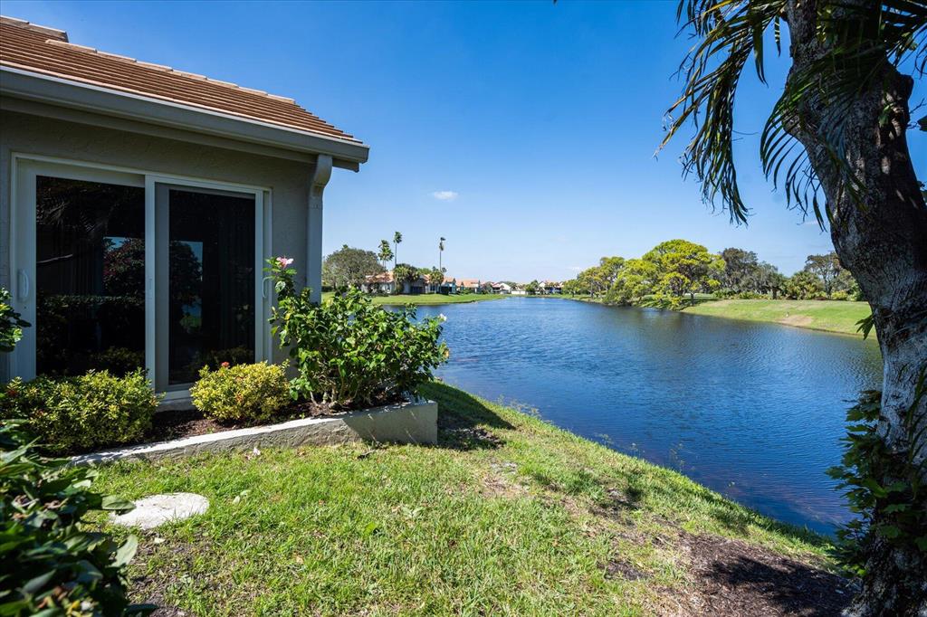 SHEARWATER AT JONATHANS LANDING - Residential