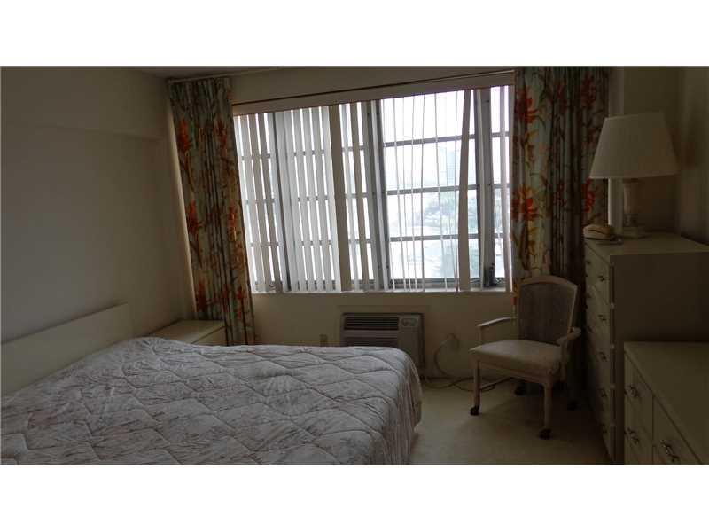 CORAL RIDGE TOWERS NORTH - Residential