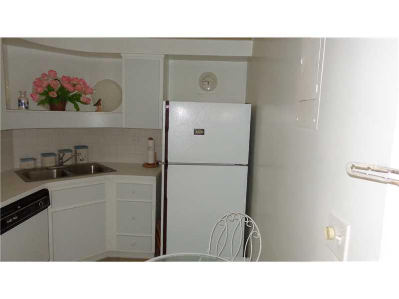 CORAL RIDGE TOWERS NORTH - Residential