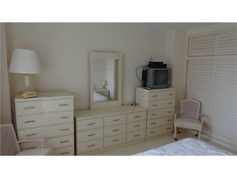 CORAL RIDGE TOWERS NORTH - Residential