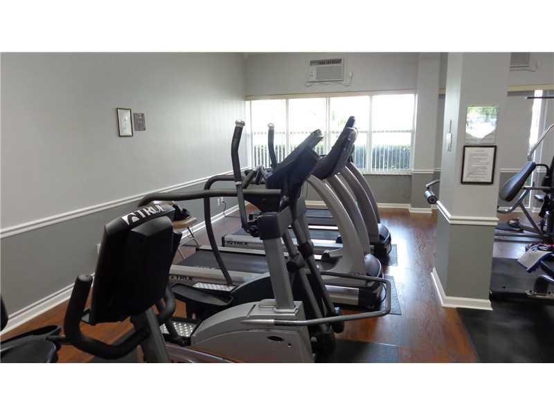 CORAL RIDGE TOWERS NORTH - Residential