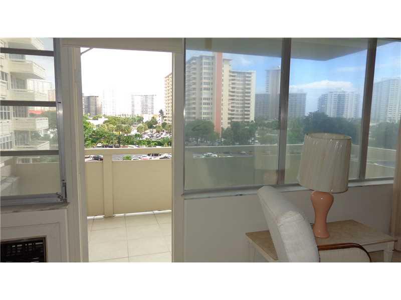 CORAL RIDGE TOWERS NORTH - Residential