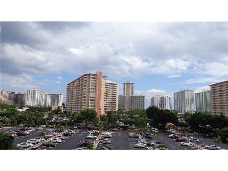 CORAL RIDGE TOWERS NORTH - Residential