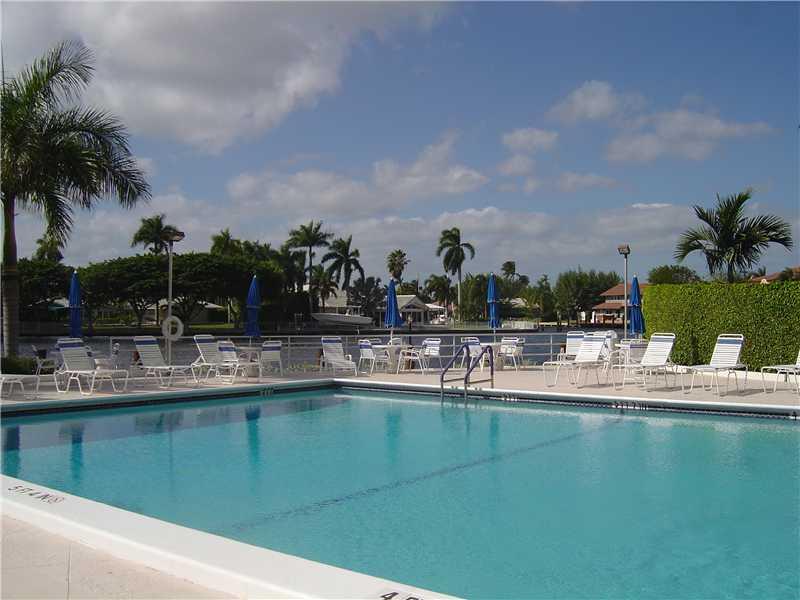 CORAL RIDGE TOWERS NORTH - Residential