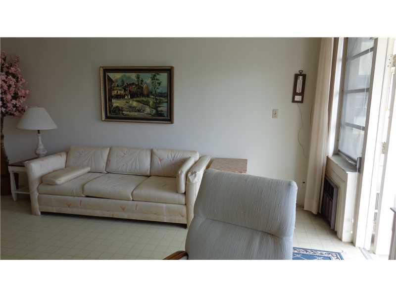 CORAL RIDGE TOWERS NORTH - Residential