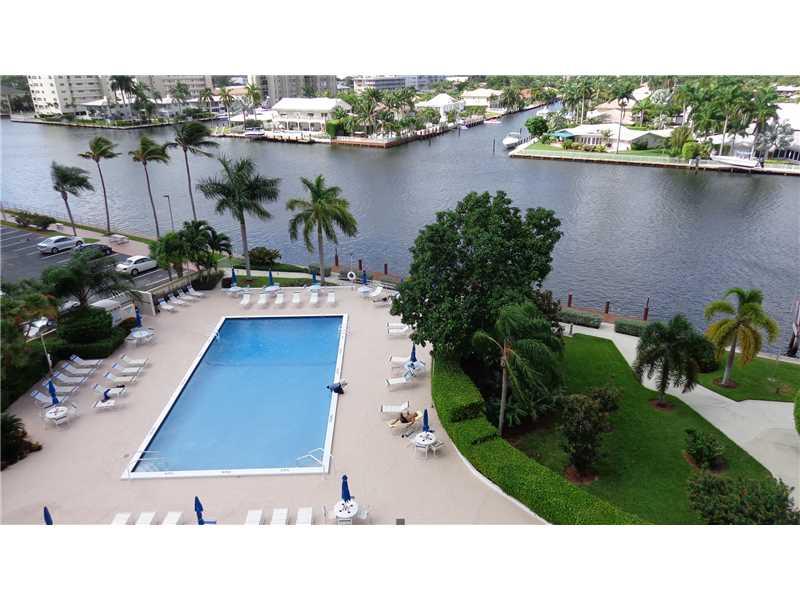 CORAL RIDGE TOWERS NORTH - Residential