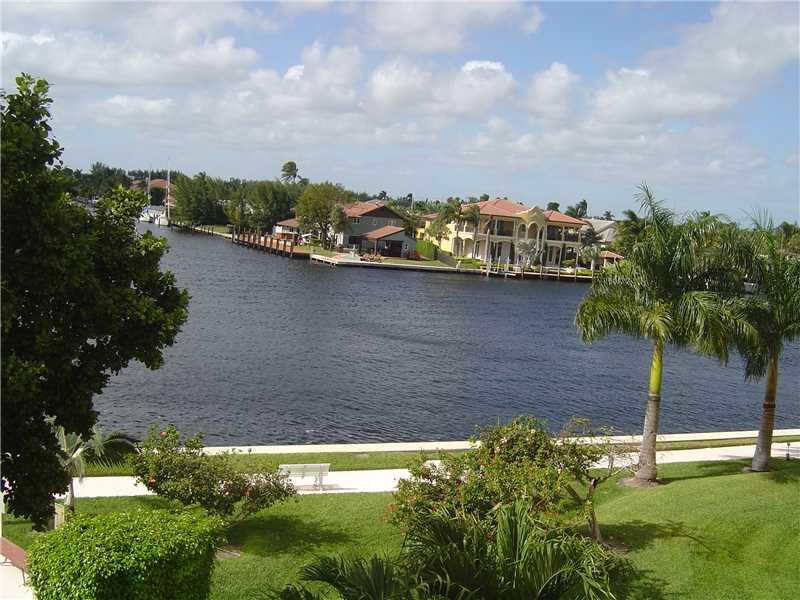 CORAL RIDGE TOWERS NORTH - Residential