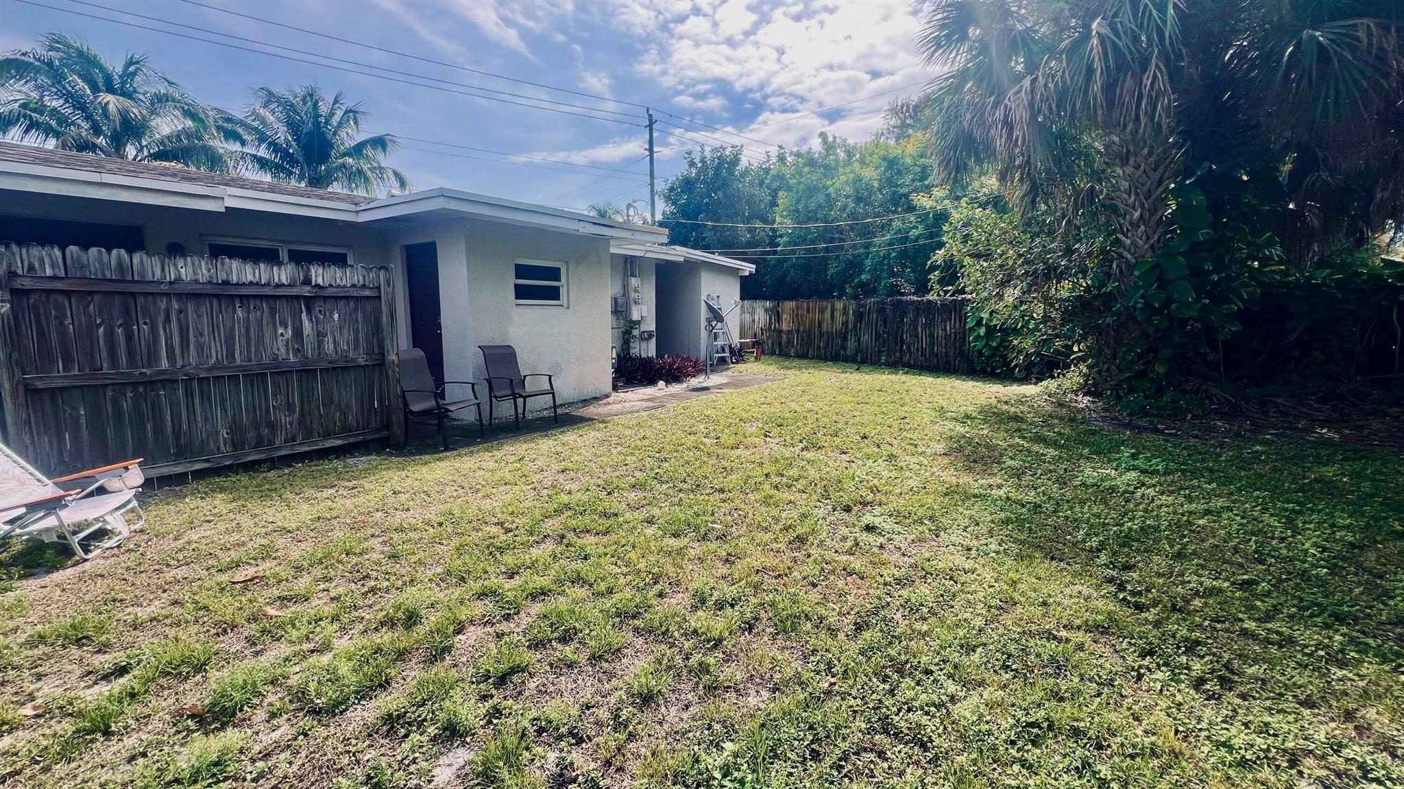 BOCA RATONE HEIGHTS - Residential Lease