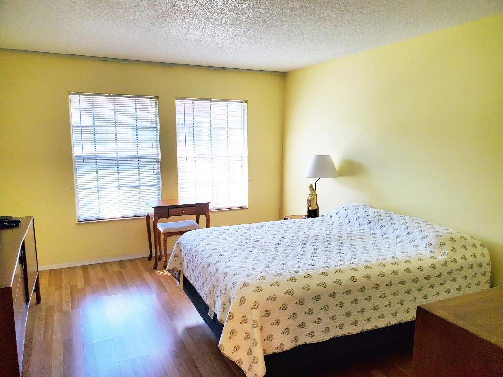COVERED BRIDGE CONDO - Residential