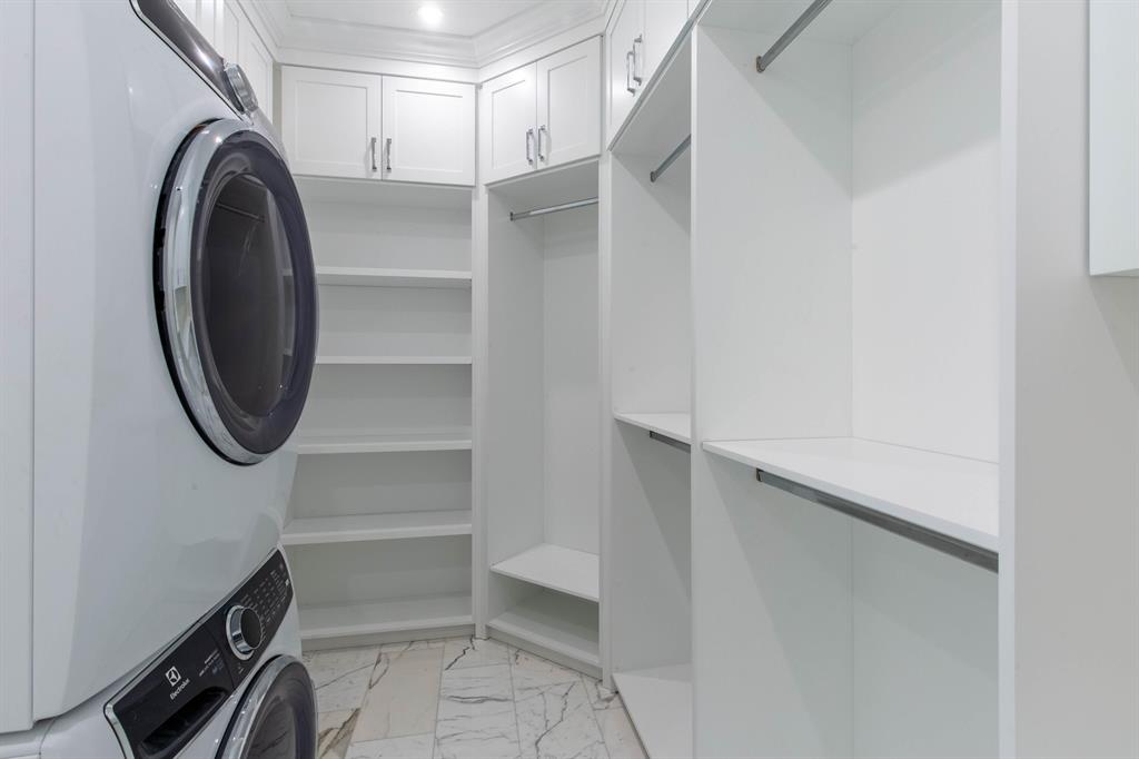 CHUKKER COVE P B POLO & C - Residential