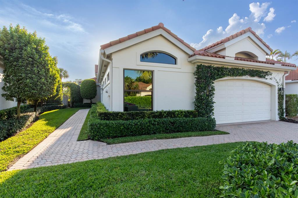 CHUKKER COVE P B POLO & C - Residential