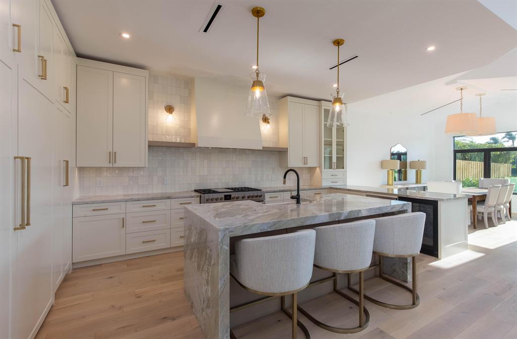 CHUKKER COVE P B POLO & C - Residential