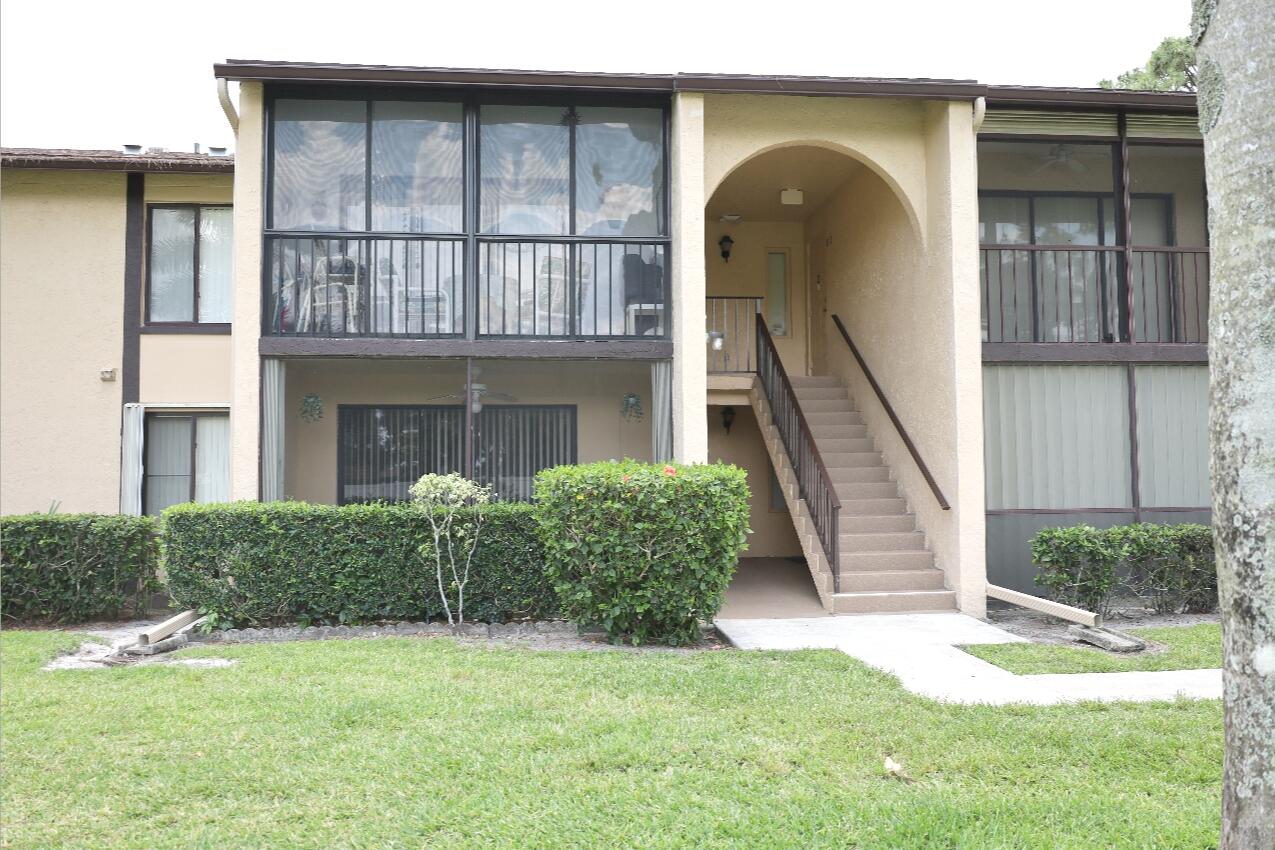 PINE RIDGE NORTH VILLAGE IV CONDO - Residential