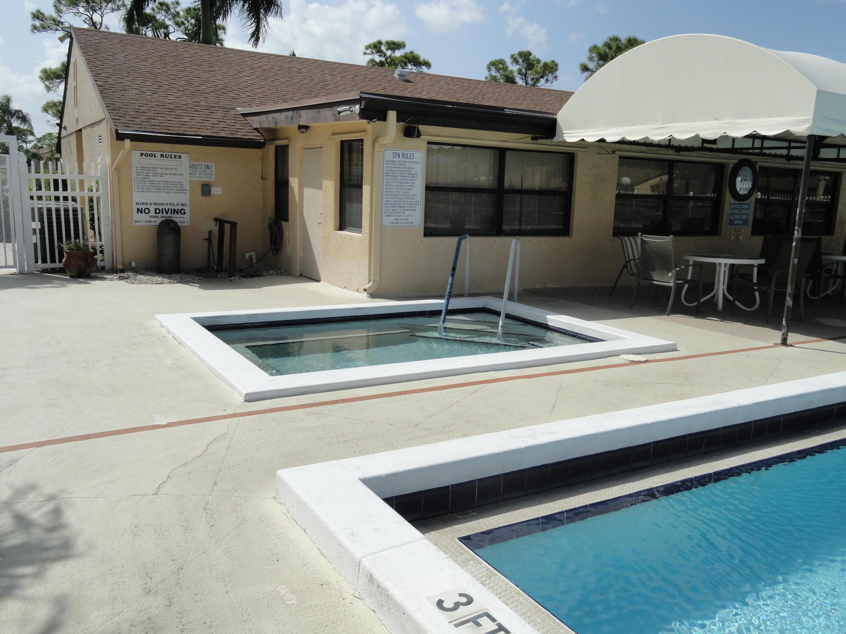 PINE RIDGE NORTH VILLAGE IV CONDO - Residential