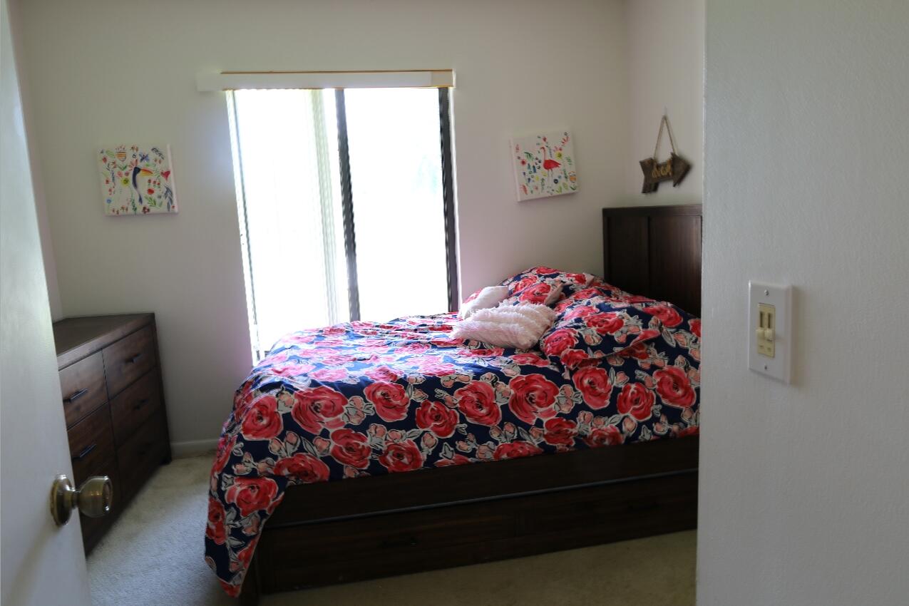 PINE RIDGE NORTH VILLAGE IV CONDO - Residential