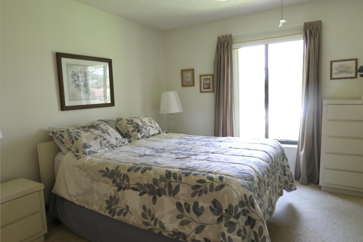 PINE RIDGE NORTH VILLAGE IV CONDO - Residential