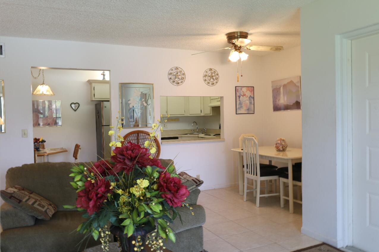 PINE RIDGE NORTH VILLAGE IV CONDO - Residential