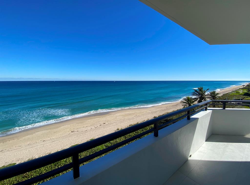 PALM BEACH HAMPTONCONDO D - Residential