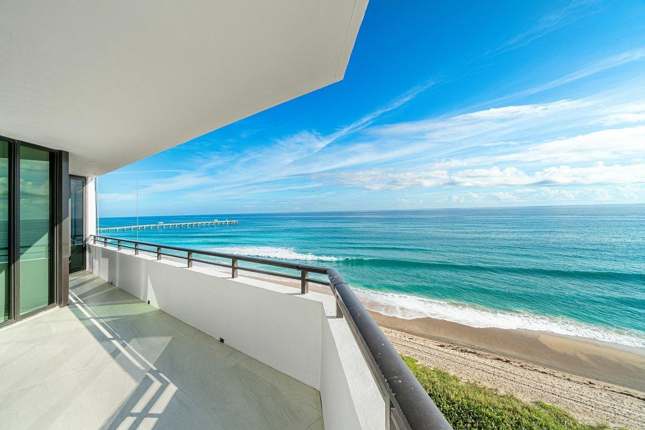 PALM BEACH HAMPTONCONDO DECL FILED 4-26-85-IN - Residential