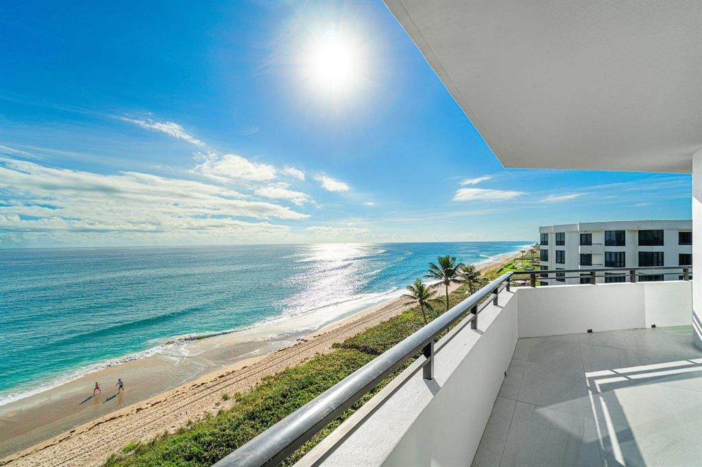 PALM BEACH HAMPTONCONDO D - Residential