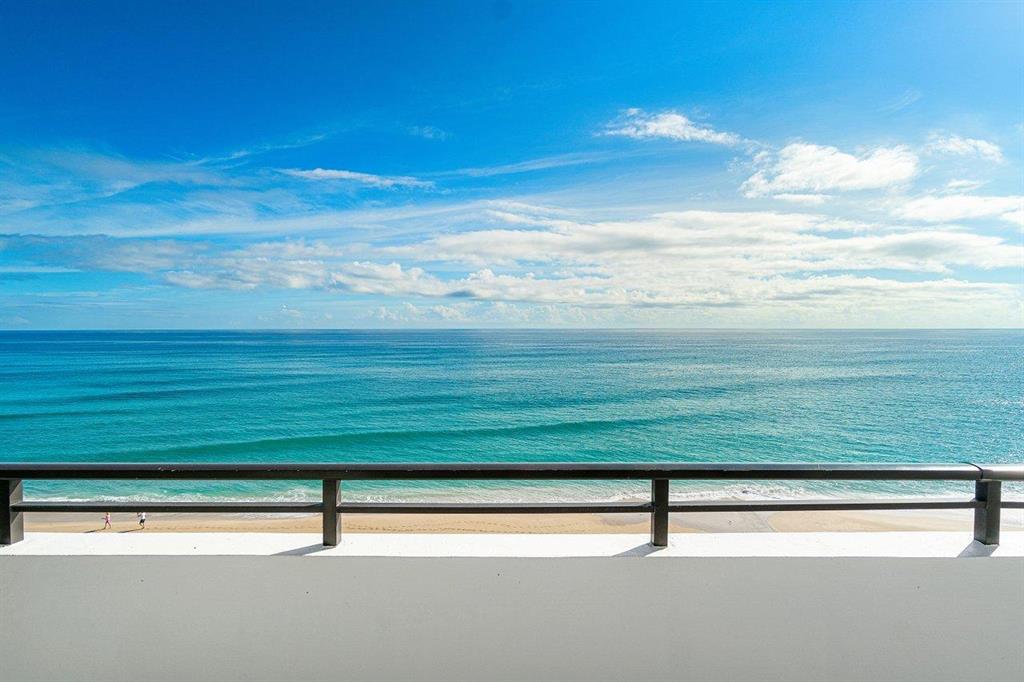 PALM BEACH HAMPTONCONDO D - Residential
