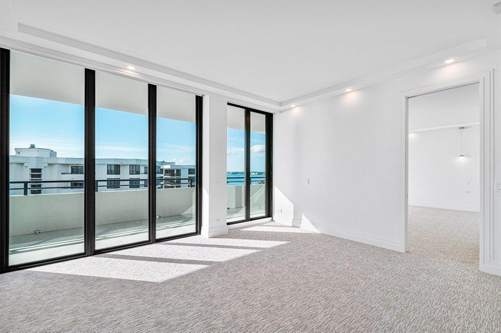 PALM BEACH HAMPTONCONDO D - Residential
