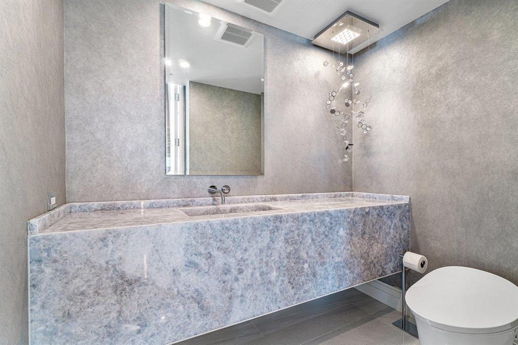 PALM BEACH HAMPTONCONDO D - Residential