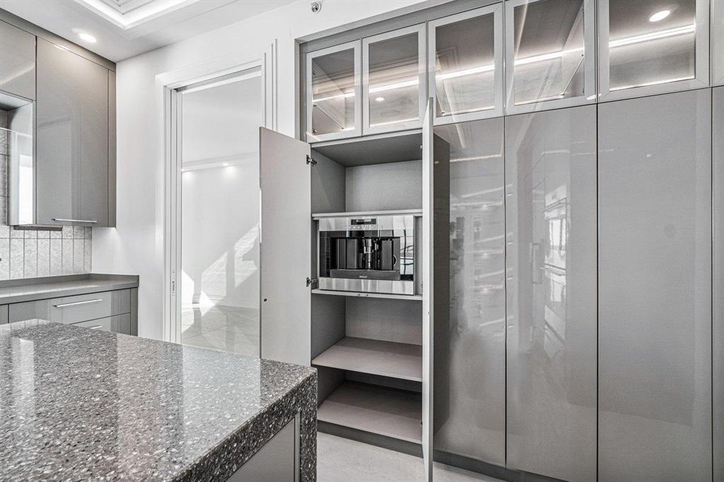 PALM BEACH HAMPTONCONDO D - Residential