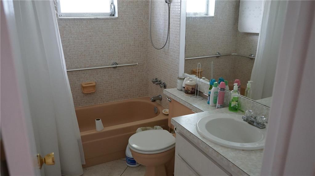 Leisureville Third Sec 65 - Residential