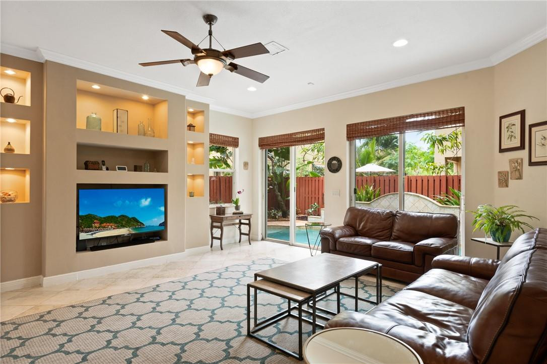 Bellagio At Vizcaya 171-6 - Residential