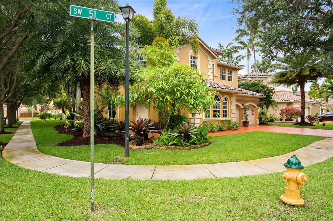 Bellagio At Vizcaya 171-6 - Residential