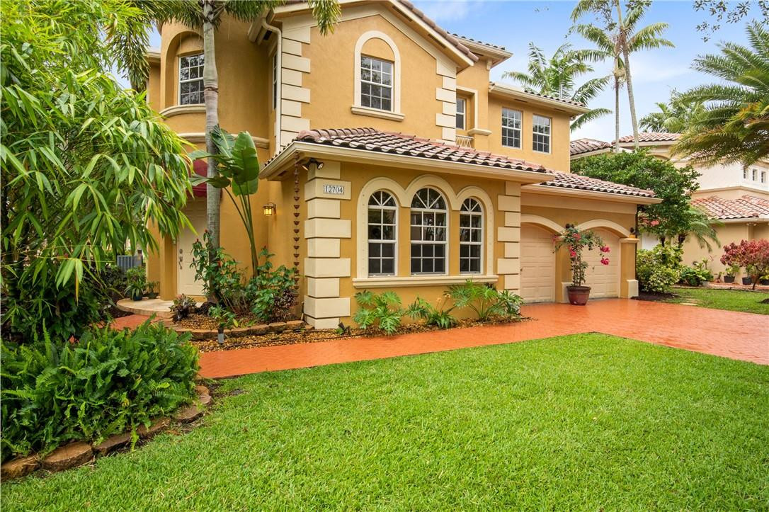 Bellagio At Vizcaya 171-6 - Residential