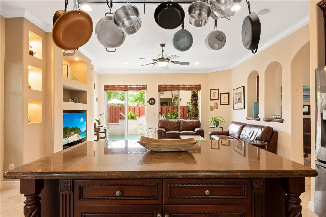 Bellagio At Vizcaya 171-6 - Residential