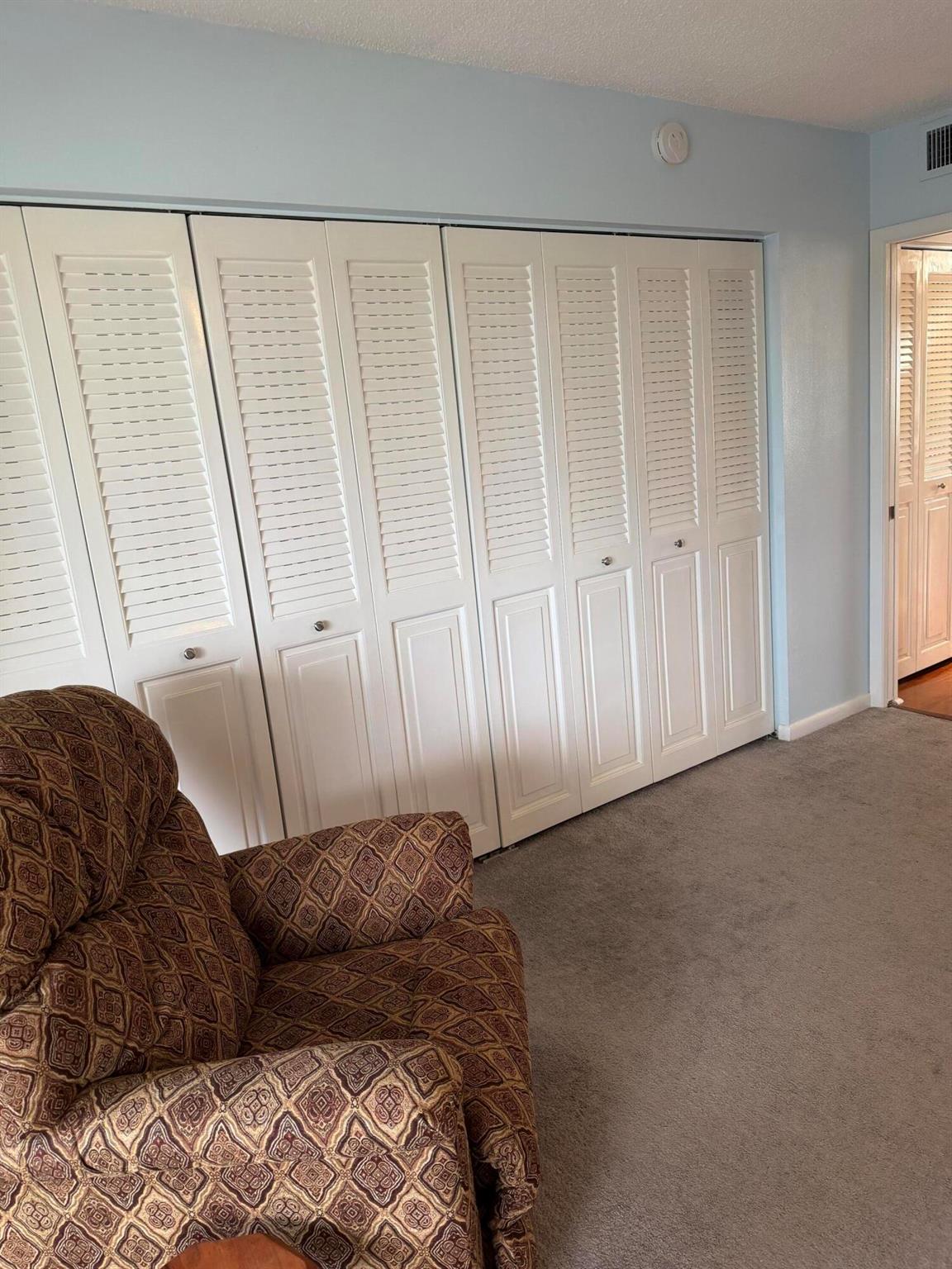 AINSLIE AT CENTURY VILLAG - Residential Lease