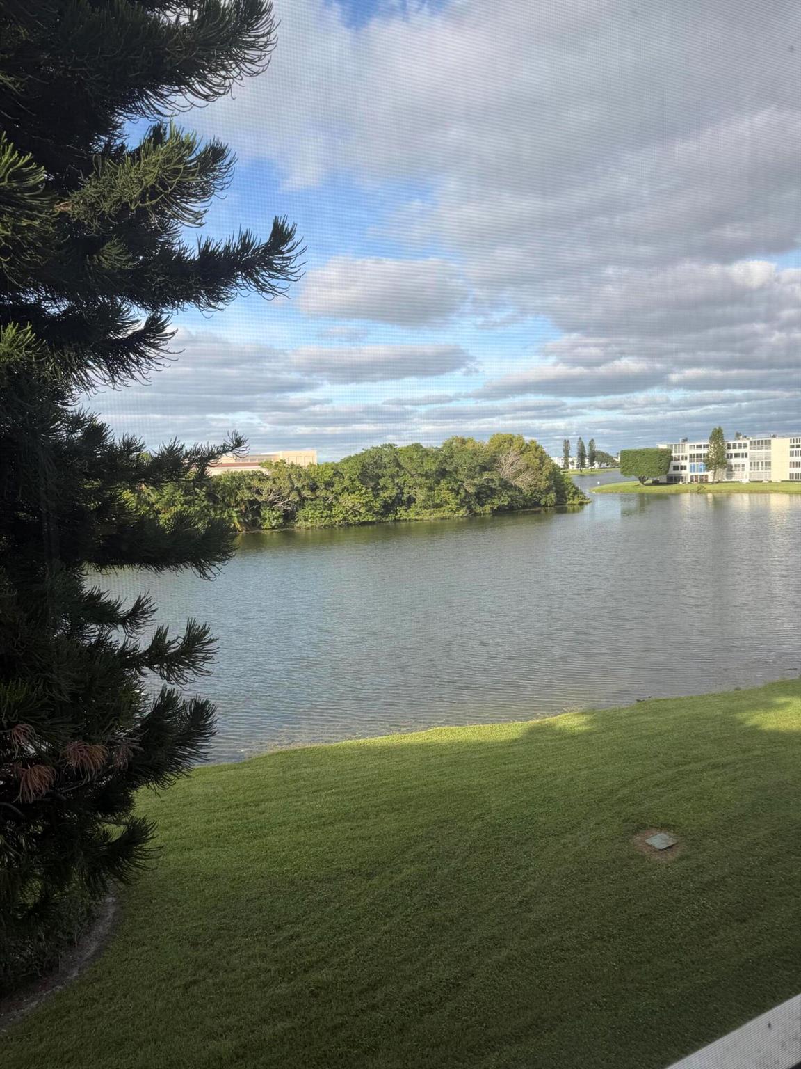 AINSLIE AT CENTURY VILLAG - Residential Lease