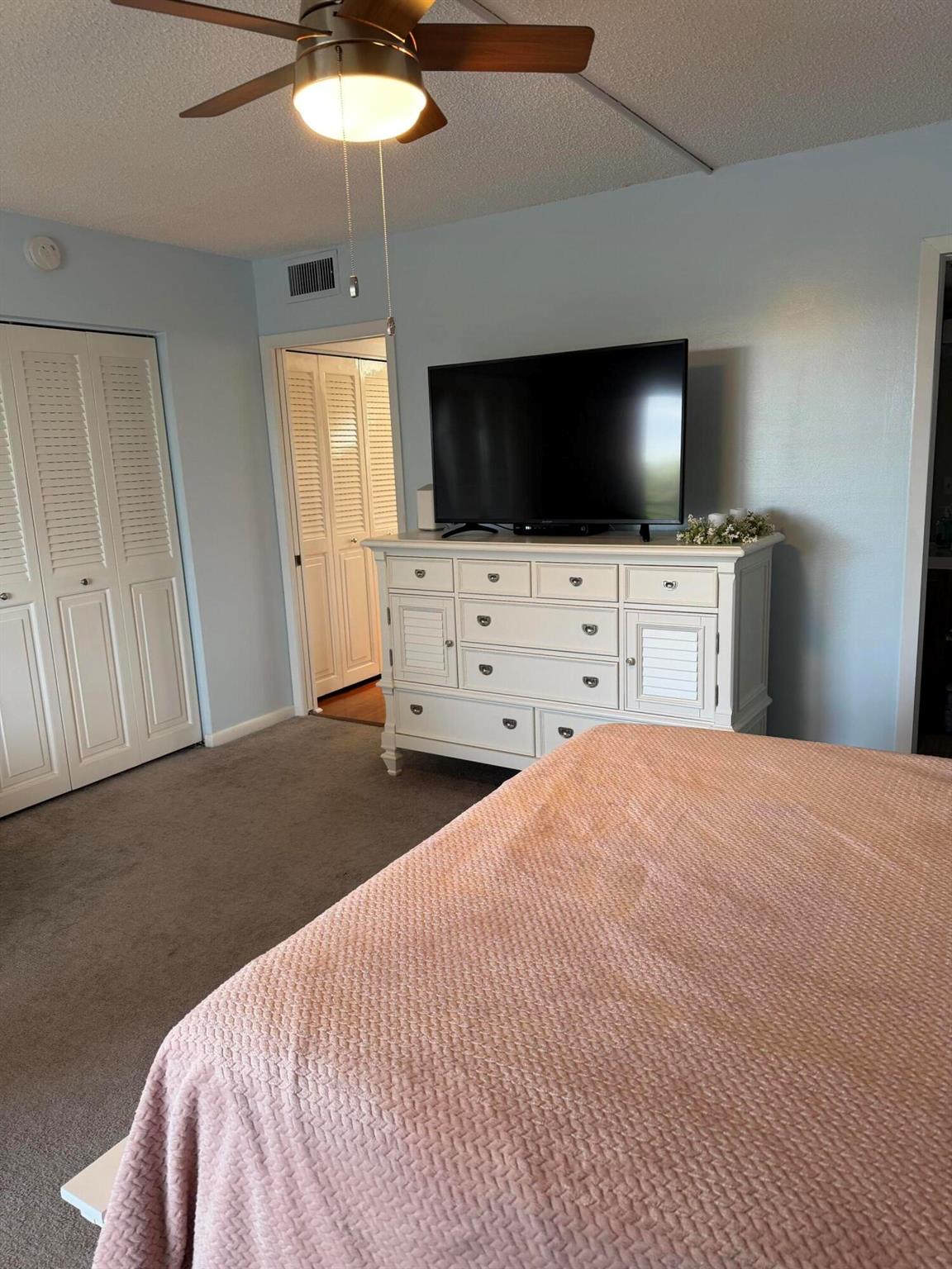 AINSLIE AT CENTURY VILLAG - Residential Lease